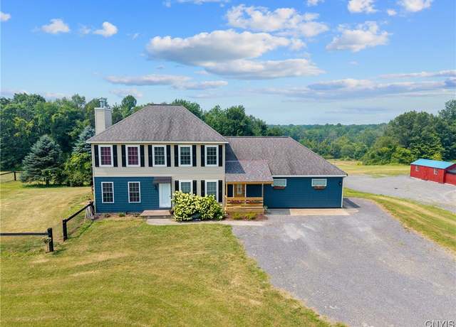 Property at 441 Kingdom Rd, Volney, NY 13126, 4 beds, 3.5 baths
