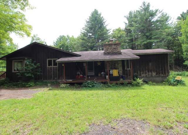 Property at 475 County Route 11, West Monroe, NY 13167, 4 beds, 1 bath