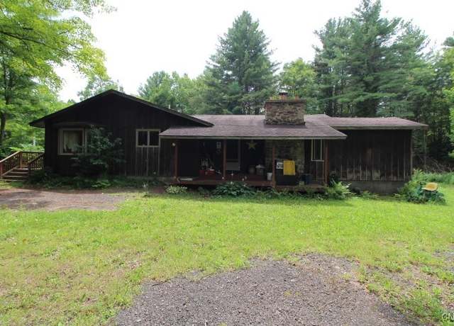 Property at 475 County Route 11, West Monroe, NY 13167, 4 beds, 1 bath