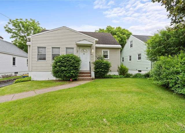 Property at 204 Wilmont Rd, Camillus, NY 13219, 4 beds, 1.5 baths