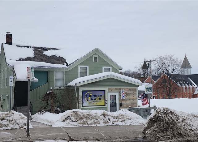 Property at 120 Otsego St, German Flatts, NY 13357, 3 beds, 2.5 baths