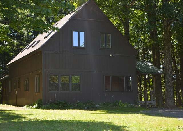 Property at 10020 Powell Rd, Trenton, NY 13354, 3 beds, 2 baths