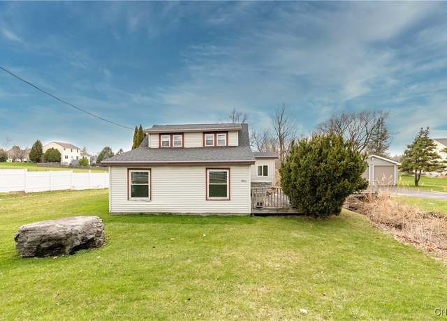 Property at 8241 E Seneca, Manlius, NY 13104, 3 beds, 1 bath