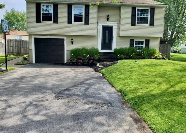 Property at 8114 Firenze Ln, Clay, NY 13041, 3 beds, 1.5 baths