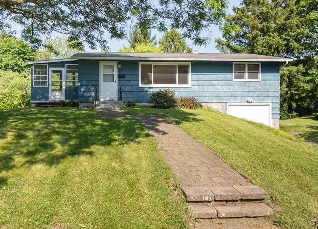 Property at 110 Wolcott Ter, Syracuse, NY 13207, 3 beds, 1.5 baths