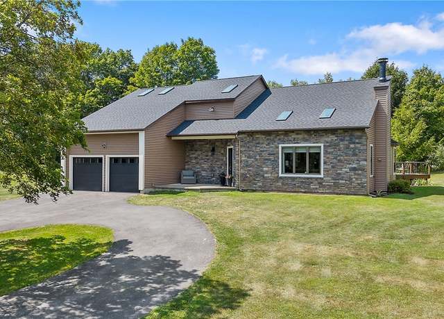 Property at 5197 Hilltop Rd, Onondaga, NY 13215, 5 beds, 2.5 baths