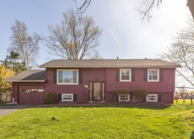 Property at 13 Oriole, Clay, NY 13090, 4 beds, 2 baths