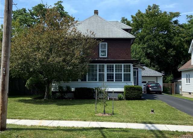 Property at 216 Essex St, Syracuse, NY 13204, 3 beds, 2 baths