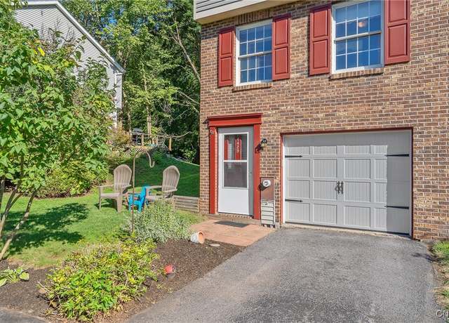 Property at 4429 Heritage Dr, Clay, NY 13090, 2 beds, 1.5 baths
