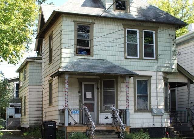 Property at 932-934 Oak St, Syracuse, NY 13203, 5 beds, 2 baths