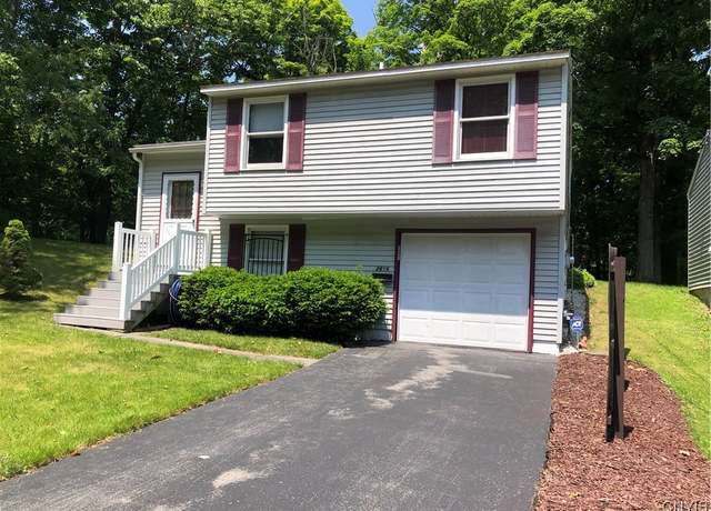 Property at 2616 South Ave, Syracuse, NY 13215, 3 beds, 1 bath