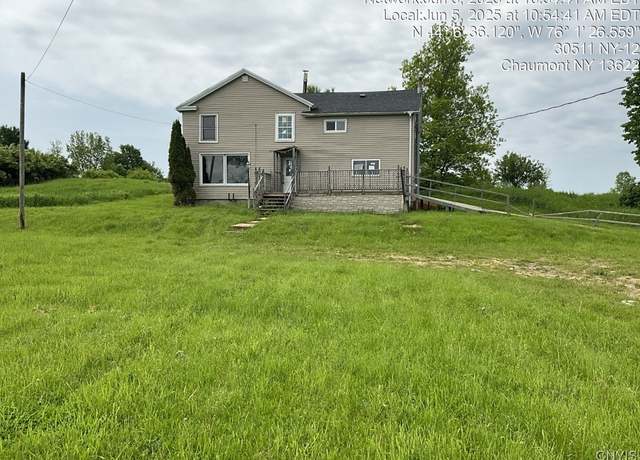 Property at 30511 State Route 12, Clayton, NY 13622, 4 beds, 1.5 baths