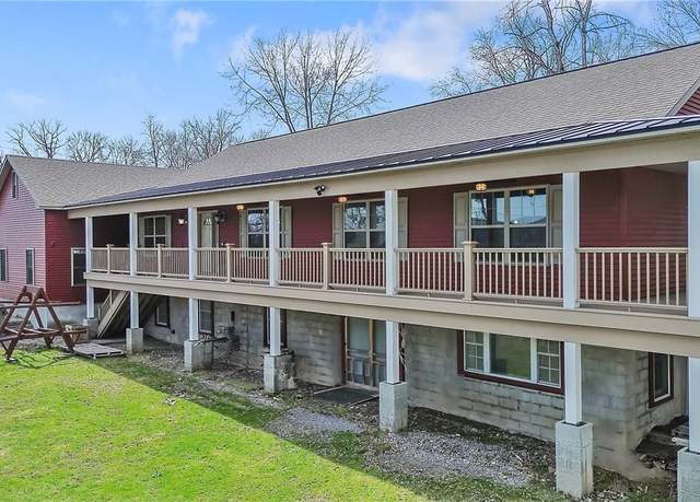 Property at 21 Wedgeworth Dr, West Monroe, NY 13167, 4 beds, 3 baths