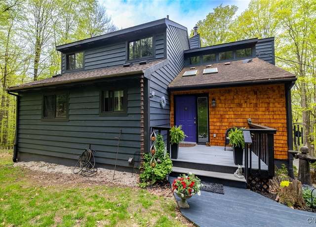 Property at 3000 Tuscarora Rd, Nelson, NY 13035, 3 beds, 2 baths