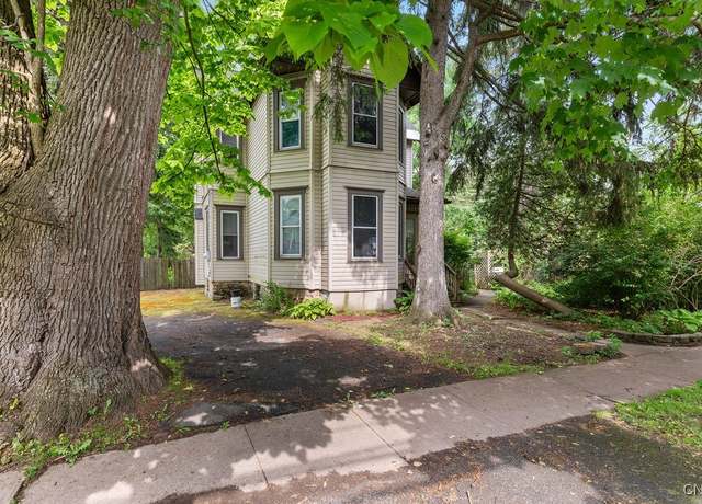 Property at 814 Oswego St, Salina, NY 13088, 3 beds, 2.5 baths