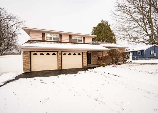 Property at 704 Park Lane Dr, Herkimer, NY 13350, 3 beds, 2.5 baths