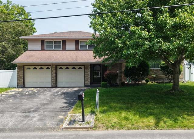 Property at 704 Park Lane Dr, Herkimer, NY 13350, 3 beds, 2.5 baths