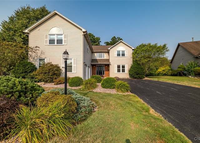 Property at 4316 Lazybrook Cir, Clay, NY 13088, 5 beds, 4 baths