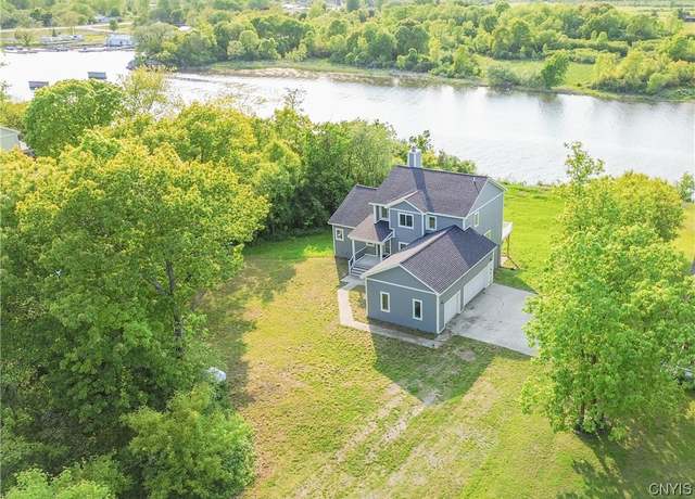 Property at 27787 County Route 179, Lyme, NY 13622, 5 beds, 3.5 baths