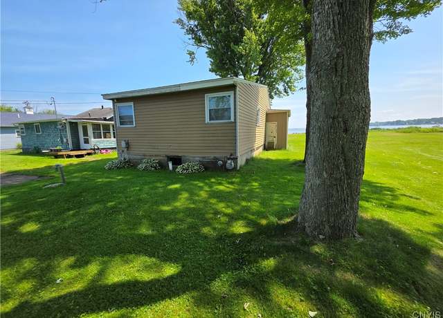 Property at 9393 Lakeshore View Rd, Sullivan, NY 13037, 3 beds, 1 bath