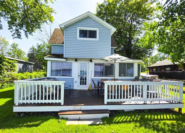 Property at 5416 W Lake Rd, Fleming, NY 13021, 4 beds, 1.5 baths