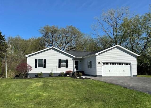 Property at 50 Elmhurst Cir, Aurelius, NY 13021, 3 beds, 2 baths