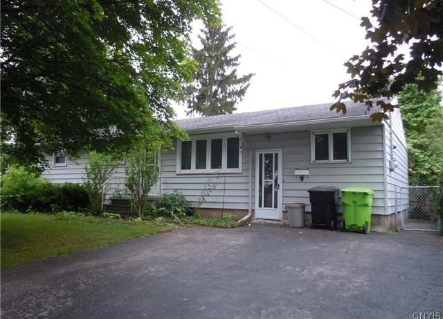 Property at 327 Noble Ave, Salina, NY 13206, 3 beds, 1 bath