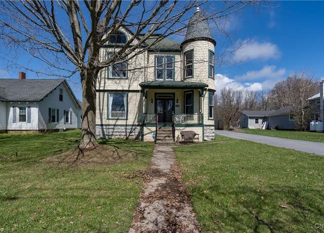 Property at 11853 State Route 12e, Lyme, NY 13622, 4 beds, 2 baths