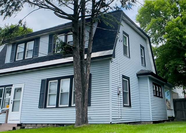 Property at 267 Fenway Dr, Syracuse, NY 13224, 3 beds, 1.5 baths