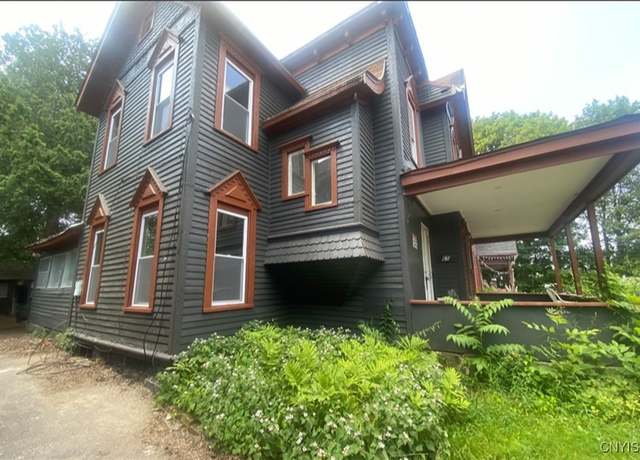 Property at 163 W Matson Ave, Syracuse, NY 13205, 5 beds, 3 baths