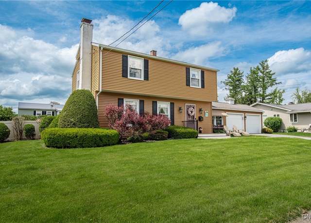 Property at 1727 N George St, Rome, NY 13440, 3 beds, 3.5 baths