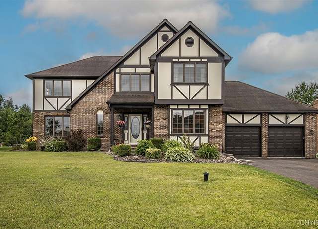 Property at 6015 Lisi Gardens Dr, Cicero, NY 13212, 5 beds, 3.5 baths
