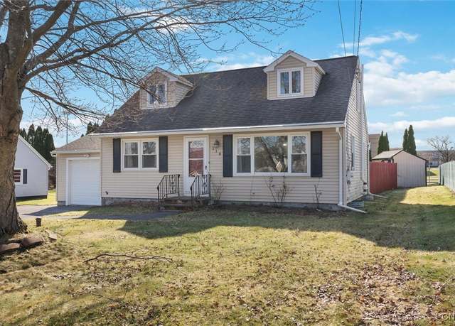 Property at 110 Clark Ln, Camillus, NY 13031, 3 beds, 2 baths