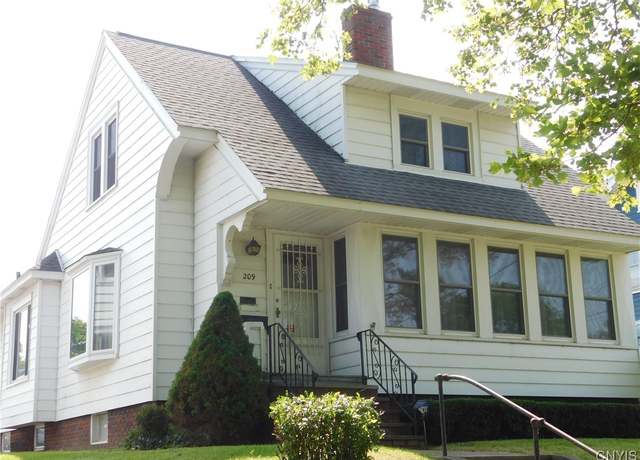 Property at 209 Shotwell Park Park, Syracuse, NY 13206, 3 beds, 1 bath