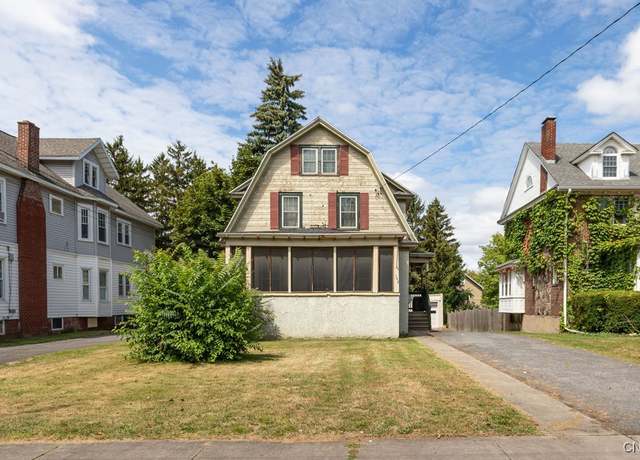 Property at 143 Highland Ave, Syracuse, NY 13203, 5 beds, 2.5 baths