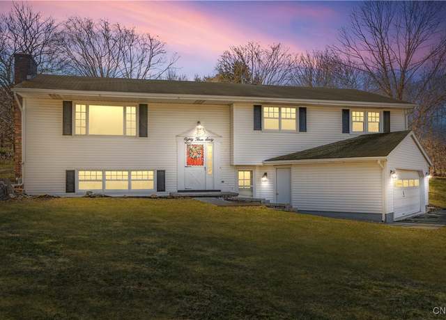 Property at 8360 Craine Dr, Manlius, NY 13104, 5 beds, 3 baths