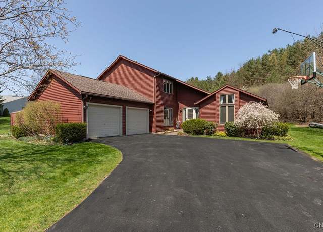 Property at 5270 Wethersfield Rd, Dewitt, NY 13078, 4 beds, 2.5 baths