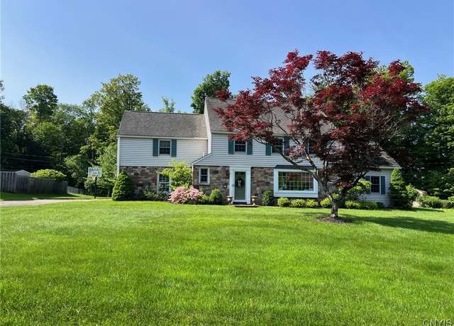 Property at 6 Glencrest Blvd, New Hartford, NY 13413, 4 beds, 2.5 baths