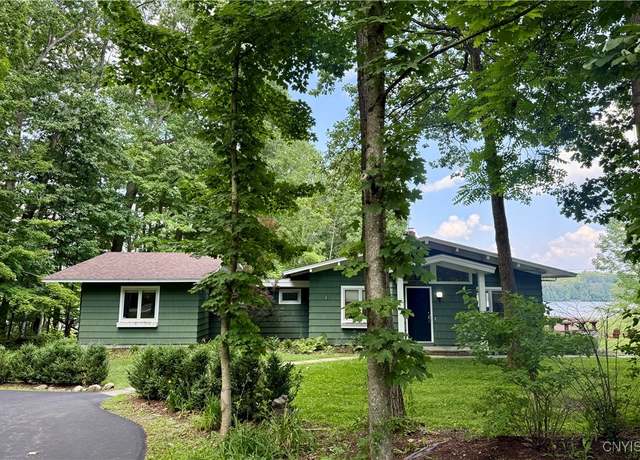 Property at 3158 W Lake Rd, Cazenovia, NY 13035, 3 beds, 2 baths