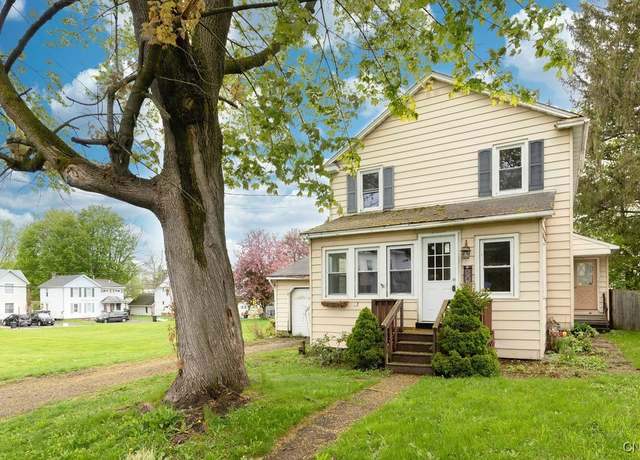Property at 207 W 2nd St S, Fulton, NY 13069, 3 beds, 1.5 baths