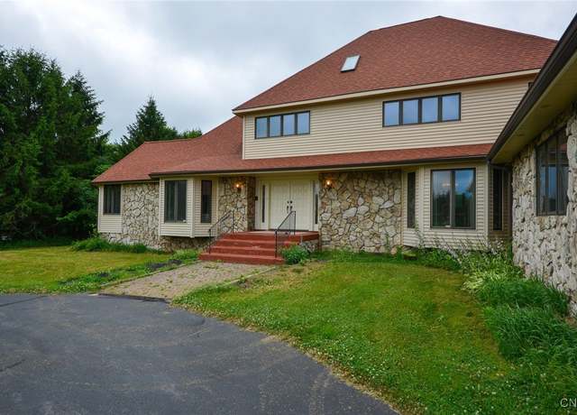 Property at 18883 Woodruff Settlement Rd, Watertown Town, NY 13601, 5 beds, 3 baths