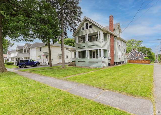 Property at 423 Highland Ave, Dewitt, NY 13057, 6 beds, 2.5 baths