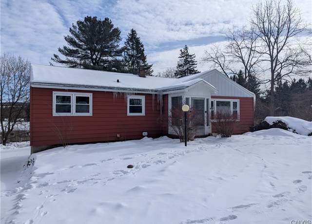 Property at 163 Hopper Rd, Syracuse, NY 13207, 3 beds, 1.5 baths