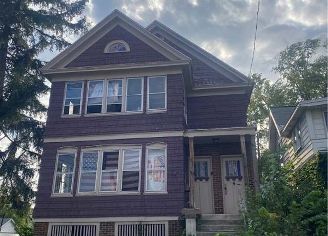Property at 1403 Oak St #5, Syracuse, NY 13203, 6 beds, 2 baths
