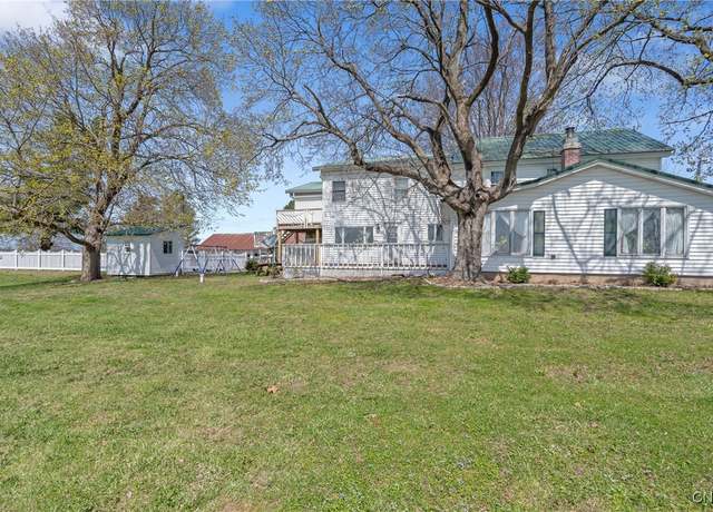 Property at 19 Whig Hill Rd, West Monroe, NY 13167, 6 beds, 4 baths
