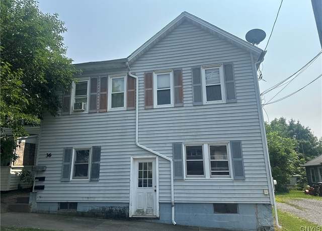 Property at 36 Bradford St, Auburn, NY 13021, 4 beds, 4 baths
