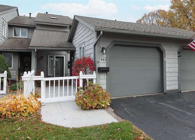 Property at 442 Summerhaven Dr N, Manlius, NY 13057, 2 beds, 1.5 baths
