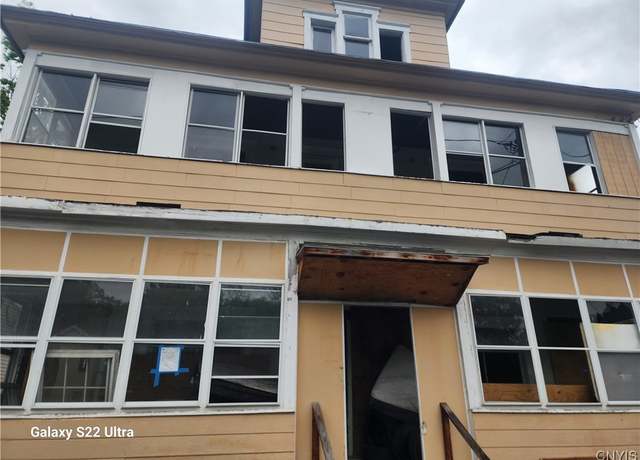 Property at 108 Woods Rd, Geddes, NY 13209, 10 beds, 3 baths