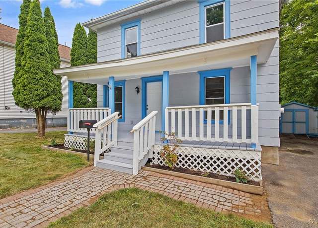 Property at 122 Maple Dr, Camillus, NY 13031, 4 beds, 1 bath