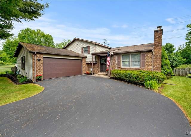Property at 148 Dorando Way, Salina, NY 13090, 3 beds, 2 baths